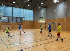 Freizeitfußball @ Laurenzer Sporthalle, Mitterlängstr. 8, Puchheim-Ort | Puchheim | Bayern | Deutschland